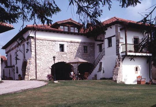 La Casona De Suesa Exterior foto